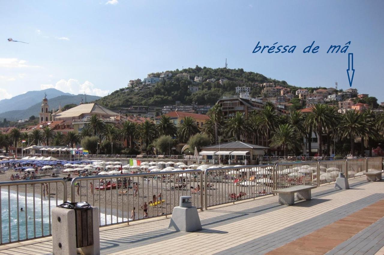 Bressa De Ma Affittacamere, Room & Breakfast Pietra Ligure Buitenkant foto