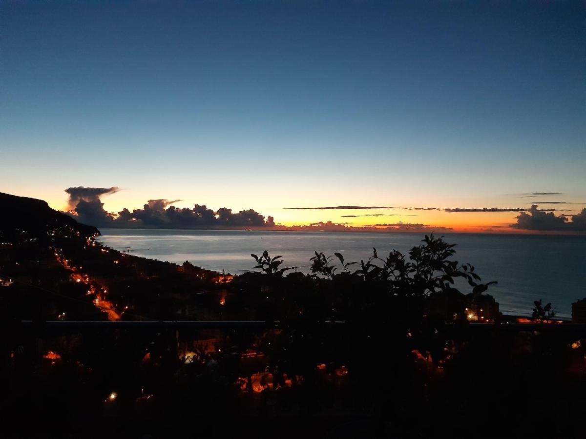 Bressa De Ma Affittacamere, Room & Breakfast Pietra Ligure Buitenkant foto